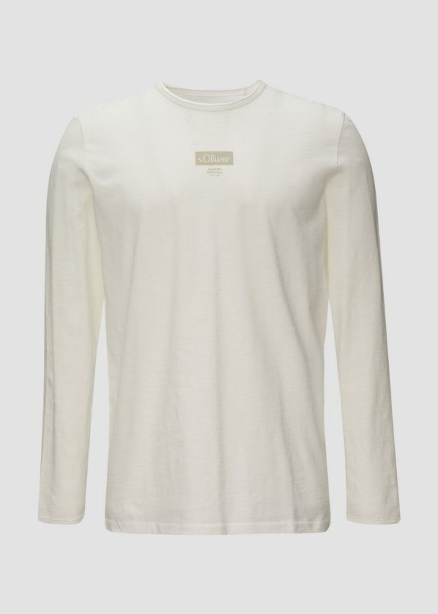 Logo-Shirt mit Rollkante und Flammgarnstruktur