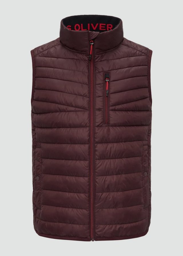 Leicht wattierte Steppweste aus recyceltem Polyester | 360° Circular Vision