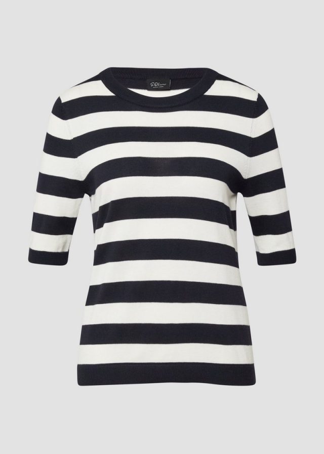 Gestreifter Feinstrickpullover