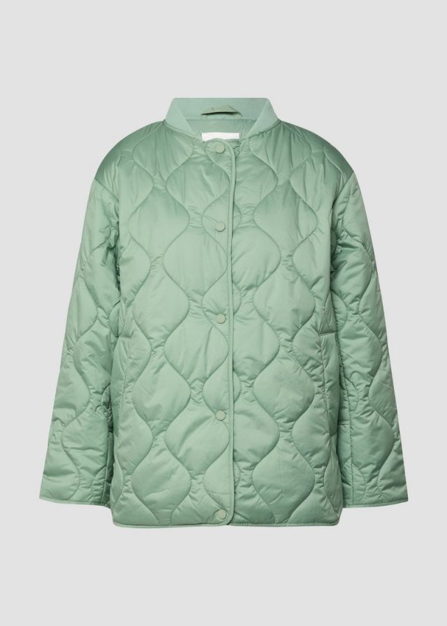 Steppjacke mit Bomberkragen und seitlichen Schlitzen