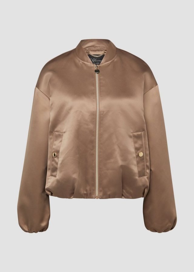 Gefütterte Outdoor-Jacke aus Satin mit Gummizug und Pattentaschen