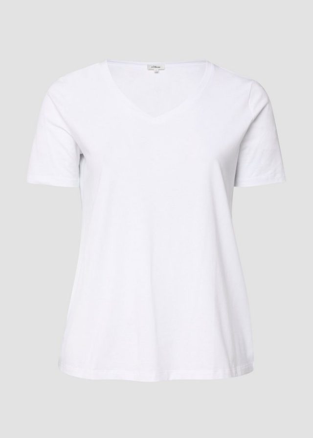 Basic T-Shirt mit V-Ausschnitt