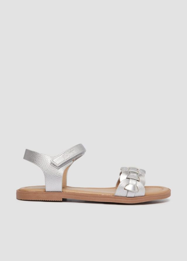 Sandalen mit Klettverschluss